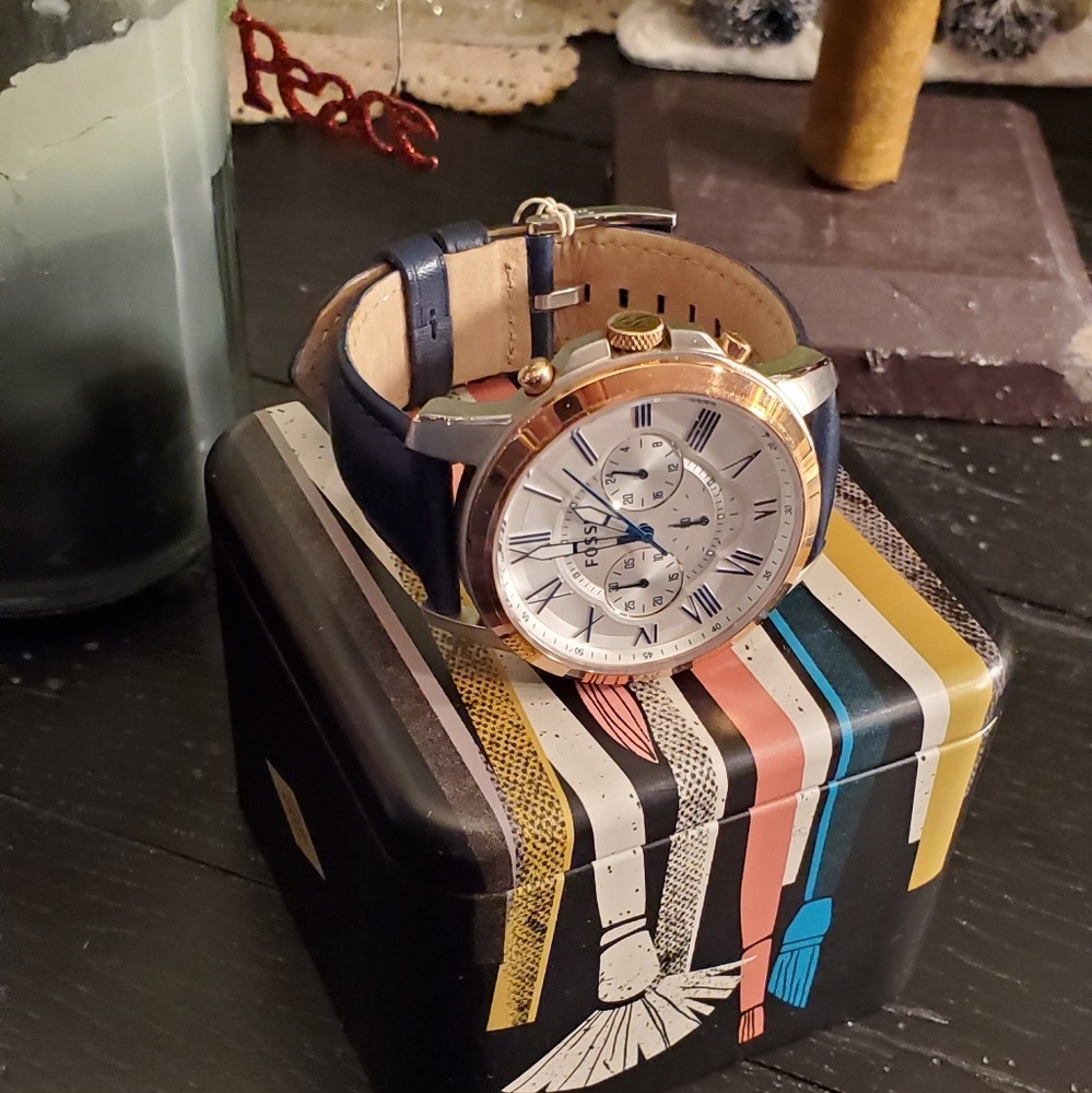 Men's Watch - Picture 7 of 7